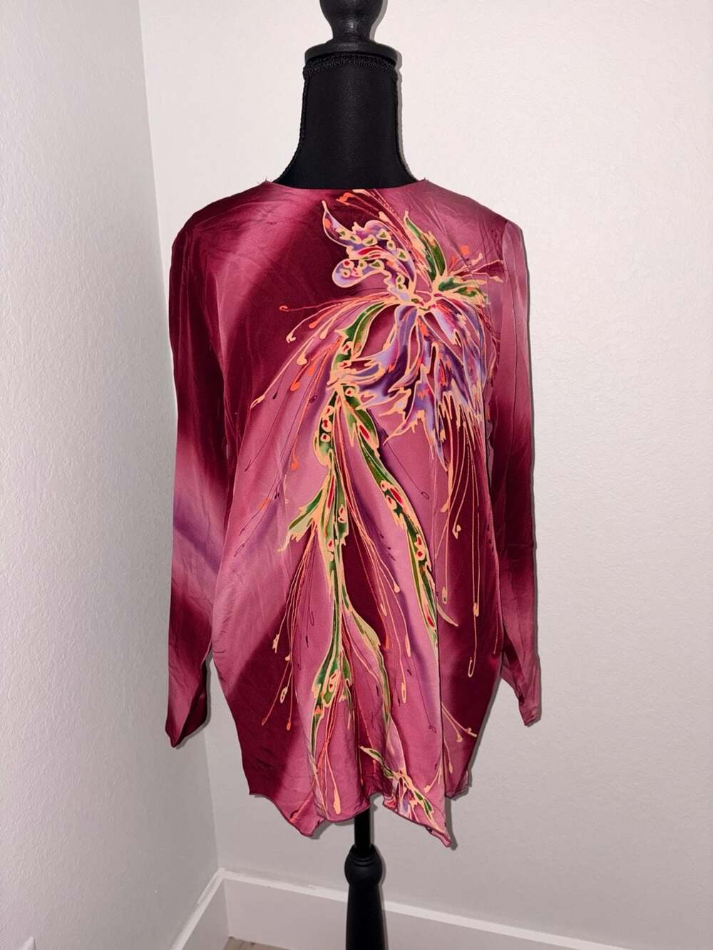 Yolanda Lorente Hand Painted 100% Silk Blouse